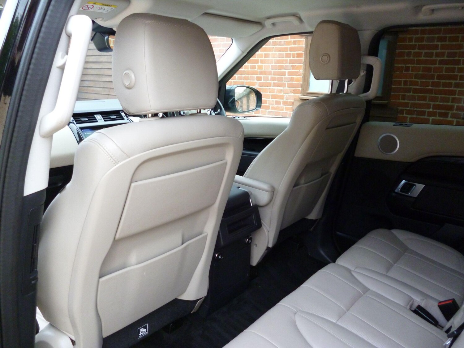 Used Land Rover Discovery 2019 for sale - 76476523: Photo 37