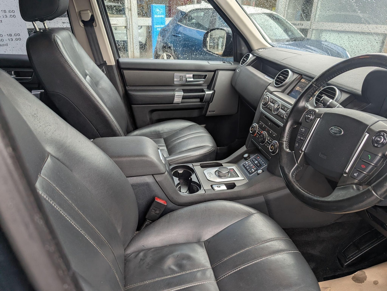 Used Land Rover Discovery 2015 for sale - 77066399: Photo 4