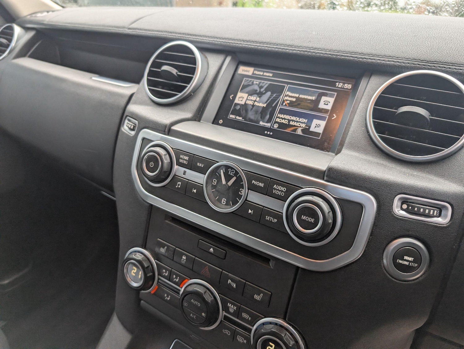 Used Land Rover Discovery 2015 for sale - 77066399: Photo 7