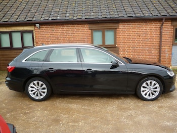 Used Audi A4 Avant 2021 for sale - 77411221: Photo