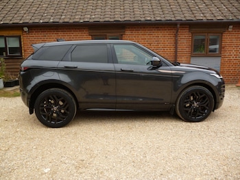 Used Land Rover Range Rover Evoque 2019 for sale - 79336991: Photo