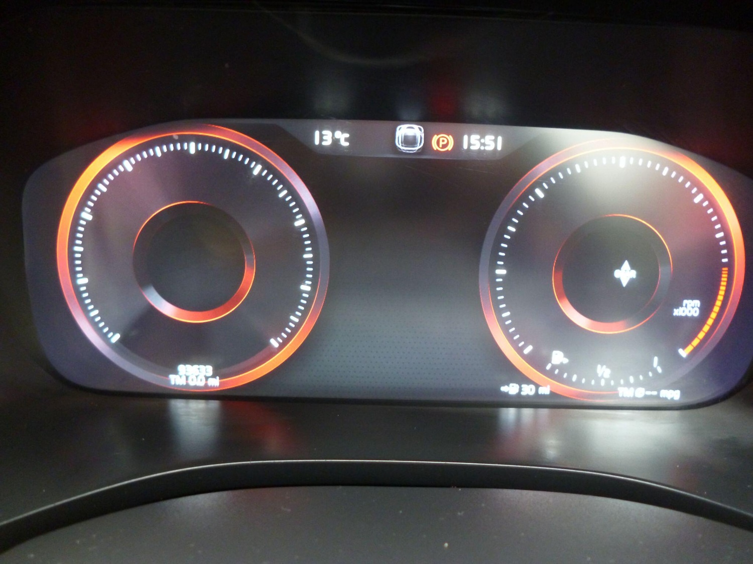 Used Volvo XC60 2018 for sale - 76476520: Photo 10