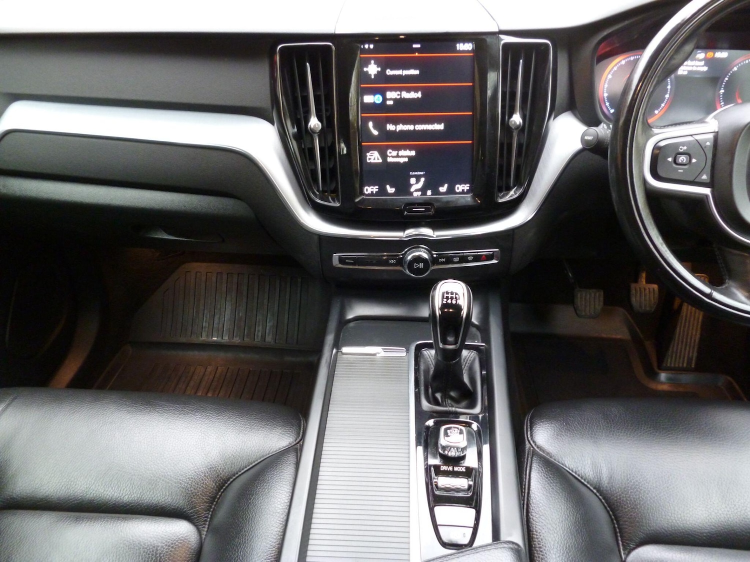 Used Volvo XC60 2018 for sale - 76476520: Photo 18