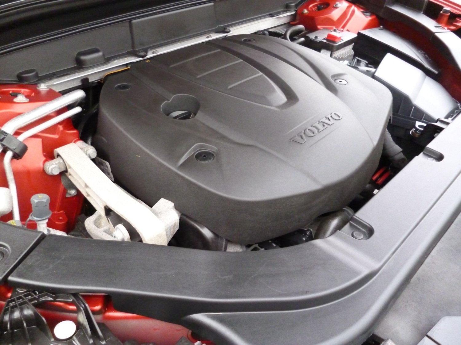 Used Volvo XC60 2018 for sale - 76476520: Photo 47