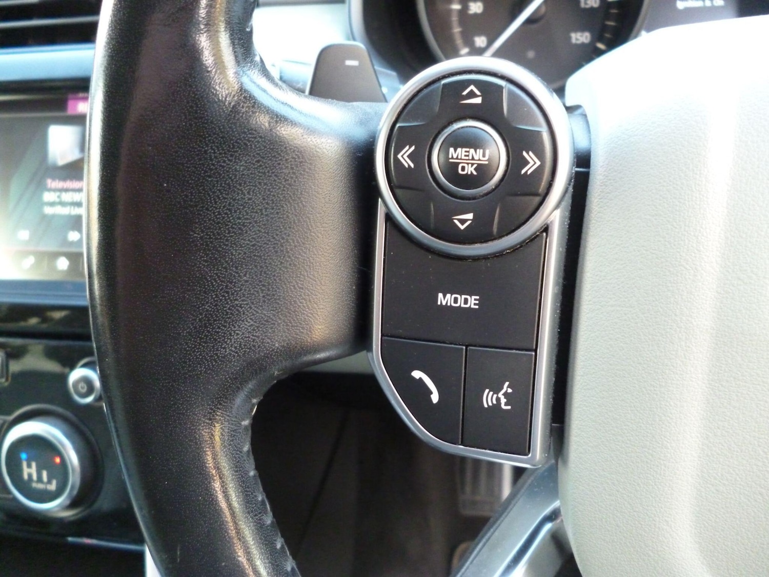 Used Land Rover Discovery 2017 for sale - 76476519: Photo 26