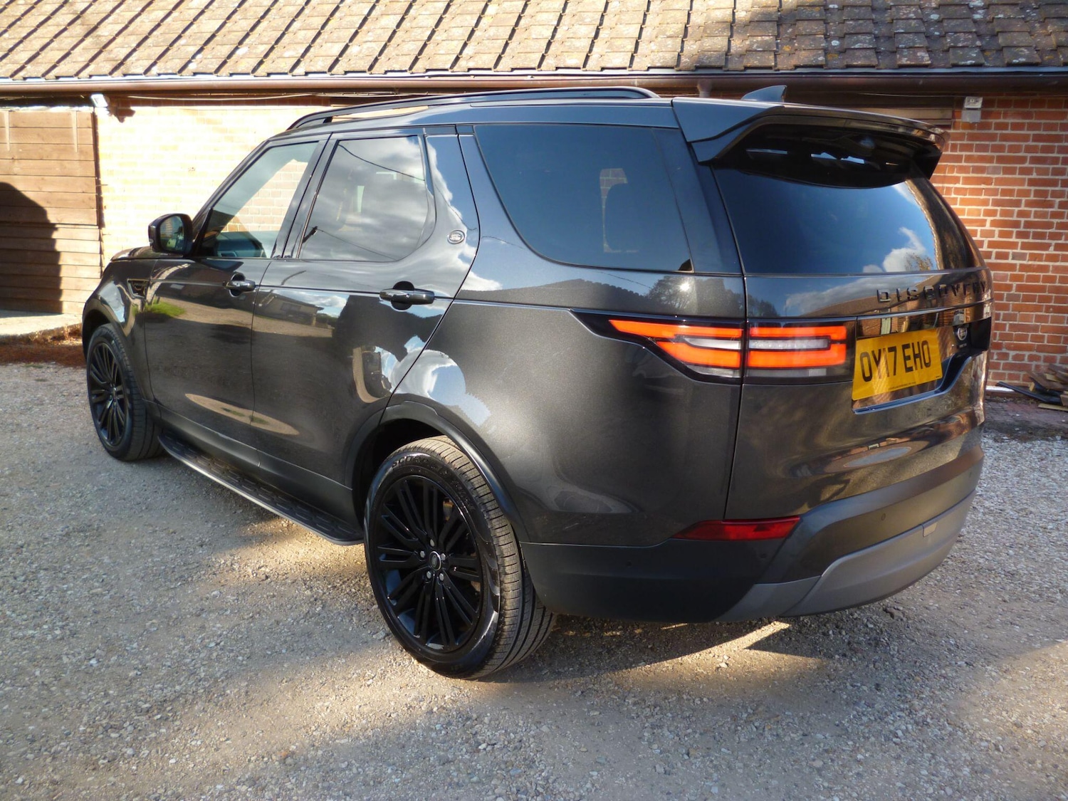 Used Land Rover Discovery 2017 for sale - 76476519: Photo 8