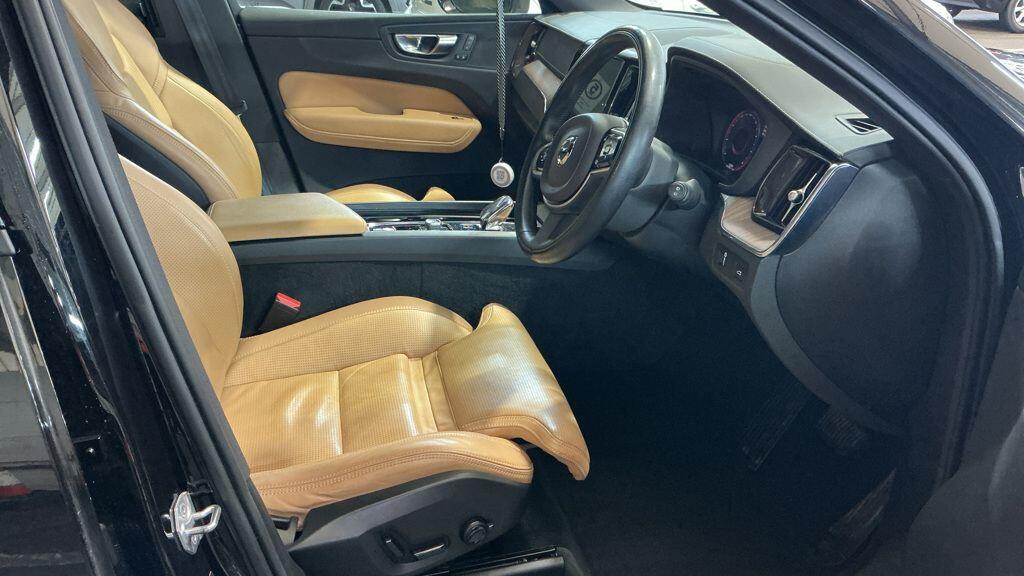 Used Volvo XC60 2021 for sale - 77441038: Photo 7