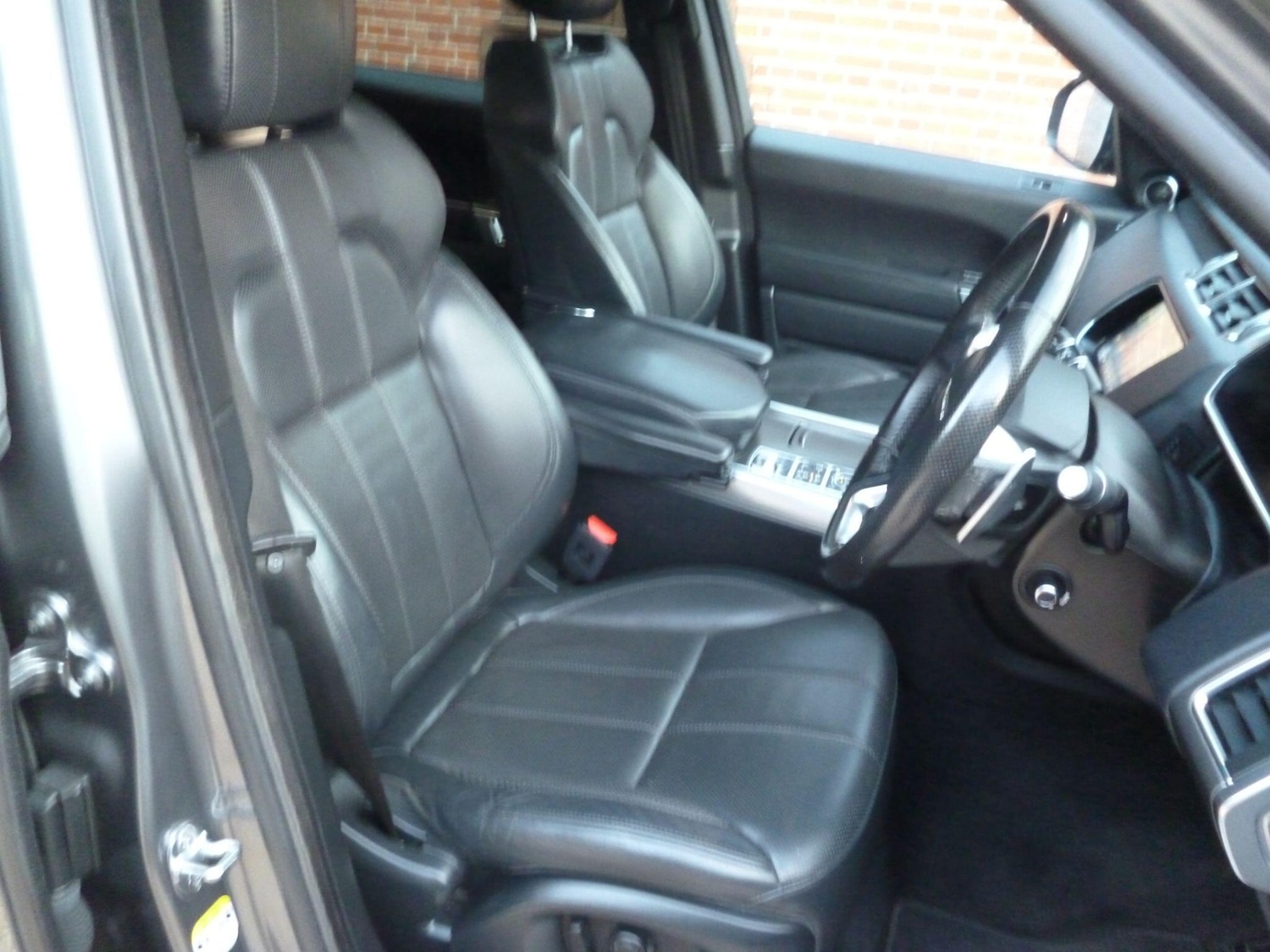 Used Land Rover Range Rover Sport 2017 for sale - 76657696: Photo 13