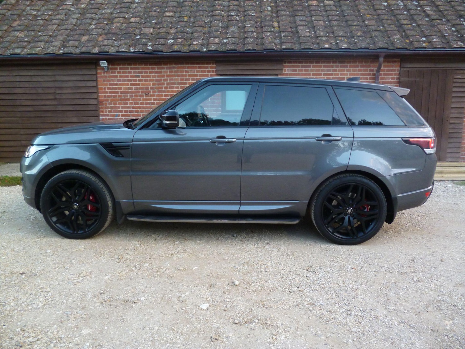 Used Land Rover Range Rover Sport 2017 for sale - 76657696: Photo 4