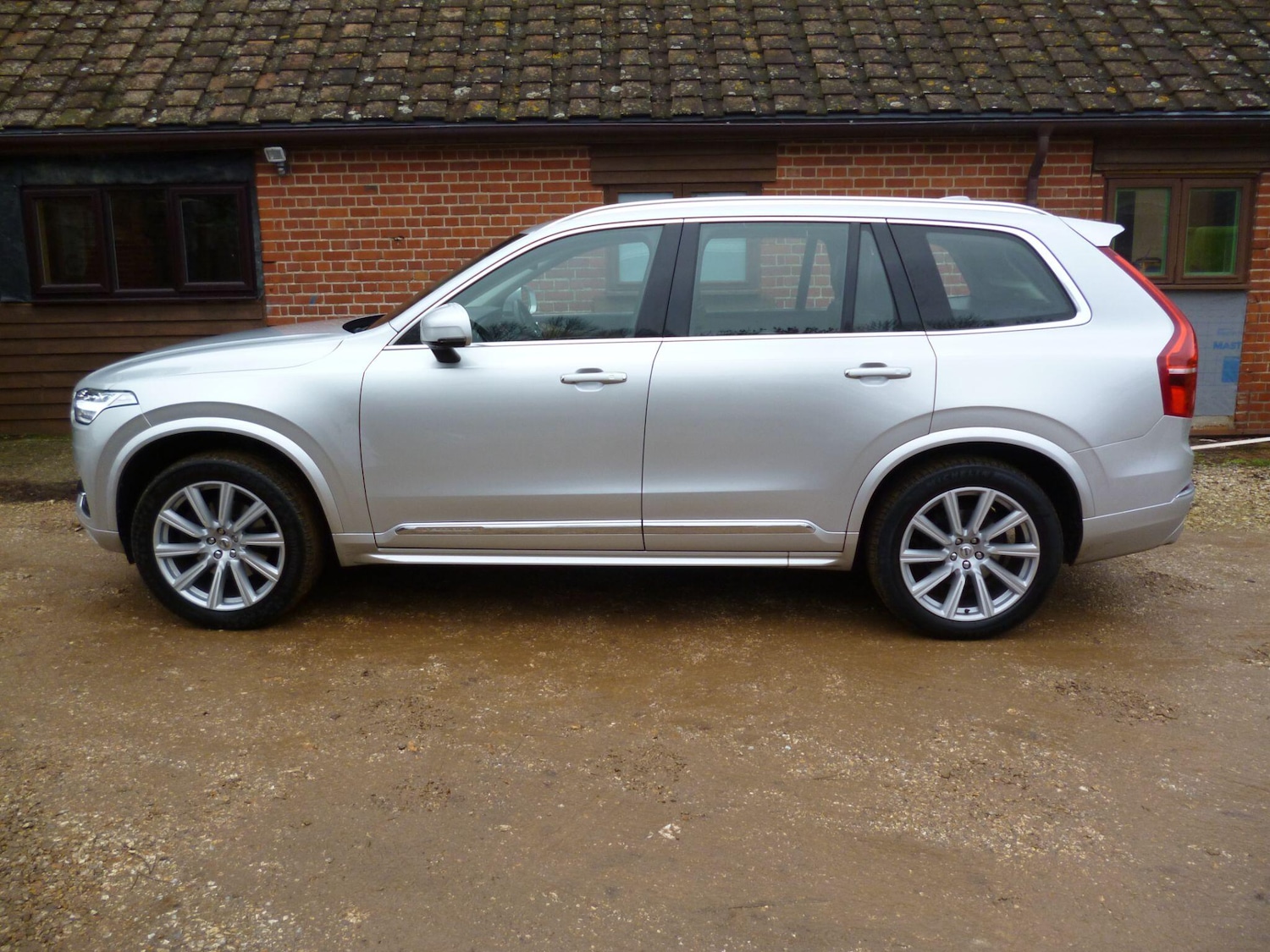 Used Volvo XC90 2019 for sale - 76994065: Photo 2