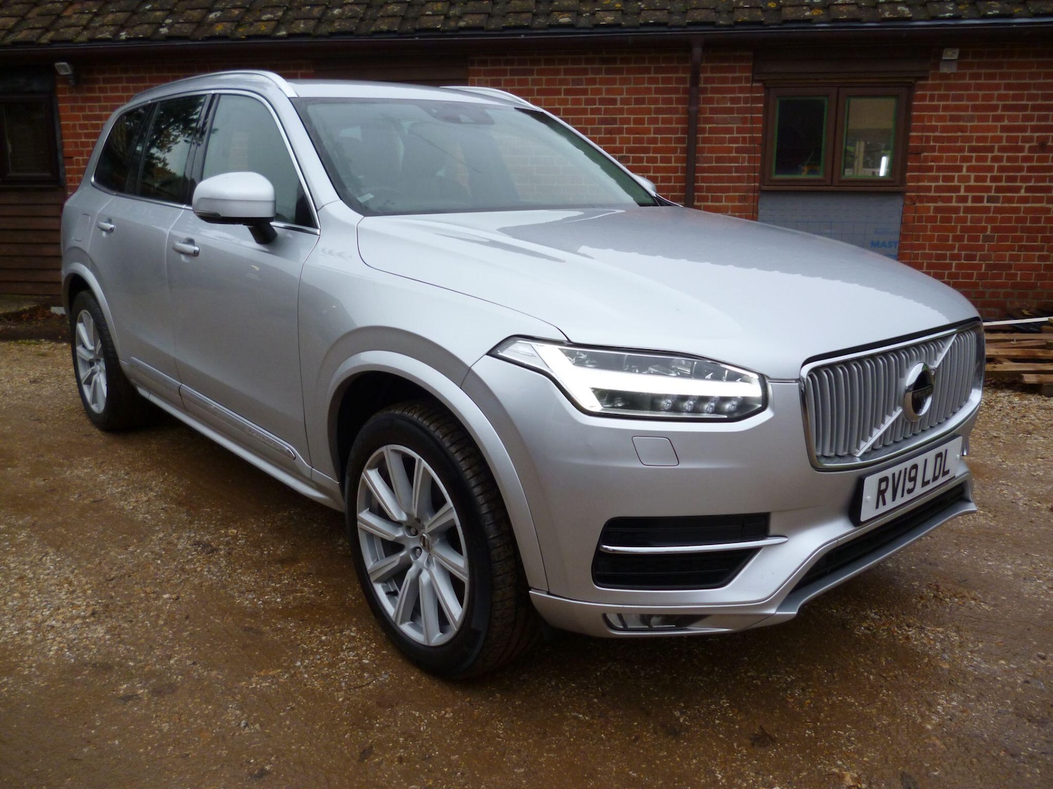 Used Volvo XC90 2019 for sale - 76994065: Photo 3