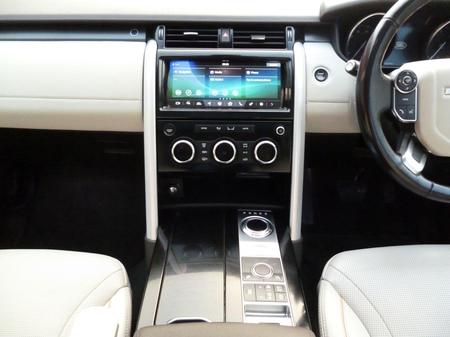 Used Land Rover Discovery 2017 for sale - 76715206: Photo 23