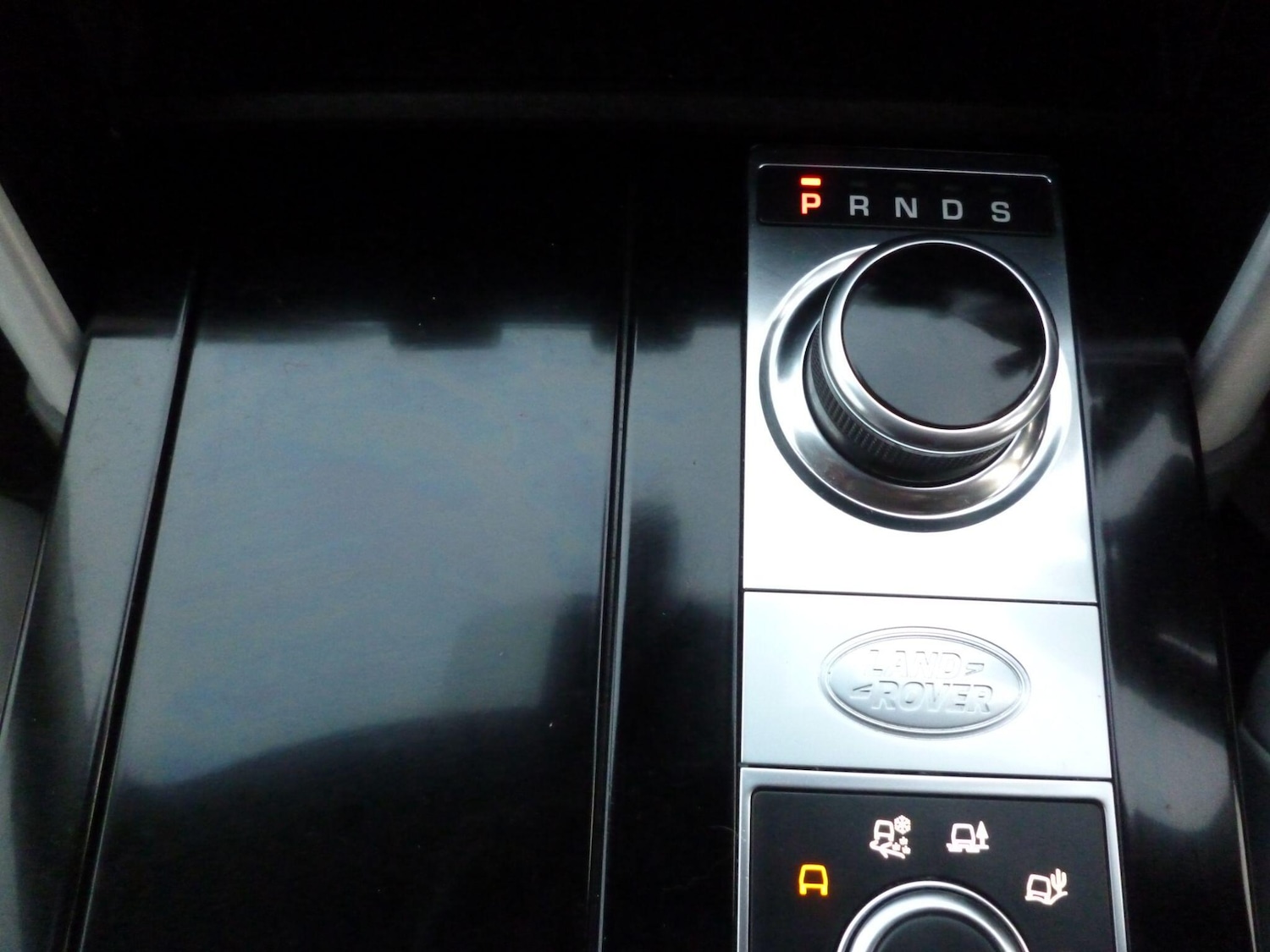 Used Land Rover Discovery 2017 for sale - 76715206: Photo 36