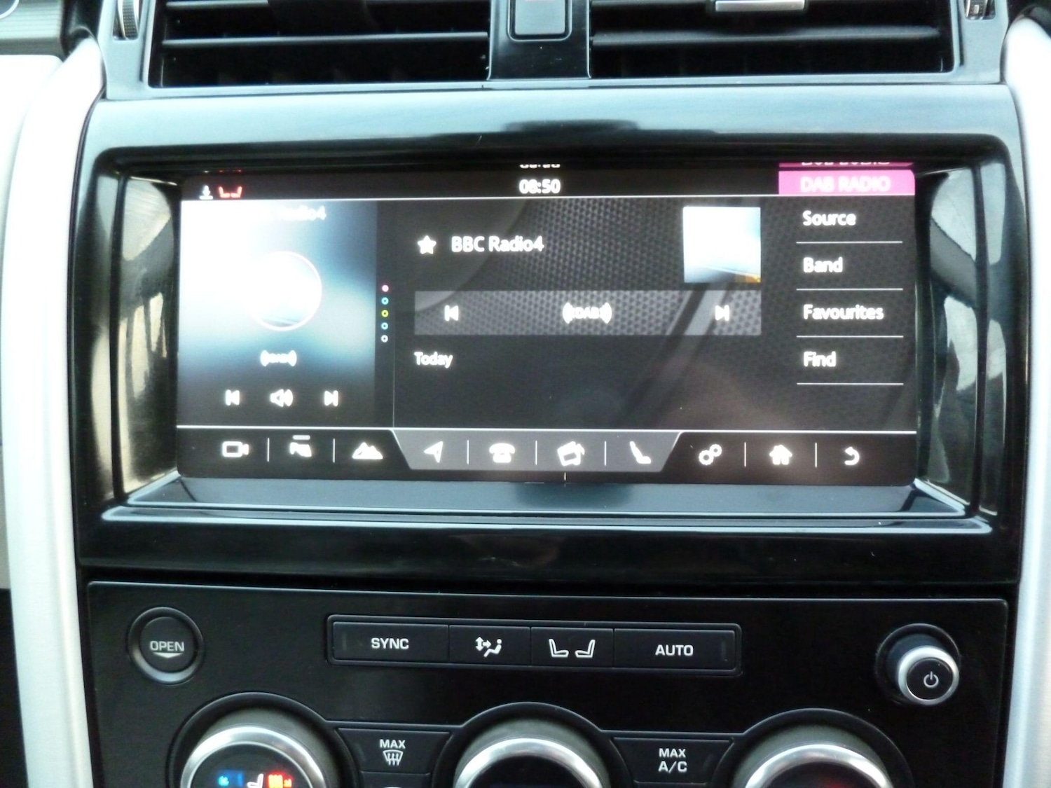 Used Land Rover Discovery 2017 for sale - 76715206: Photo 49