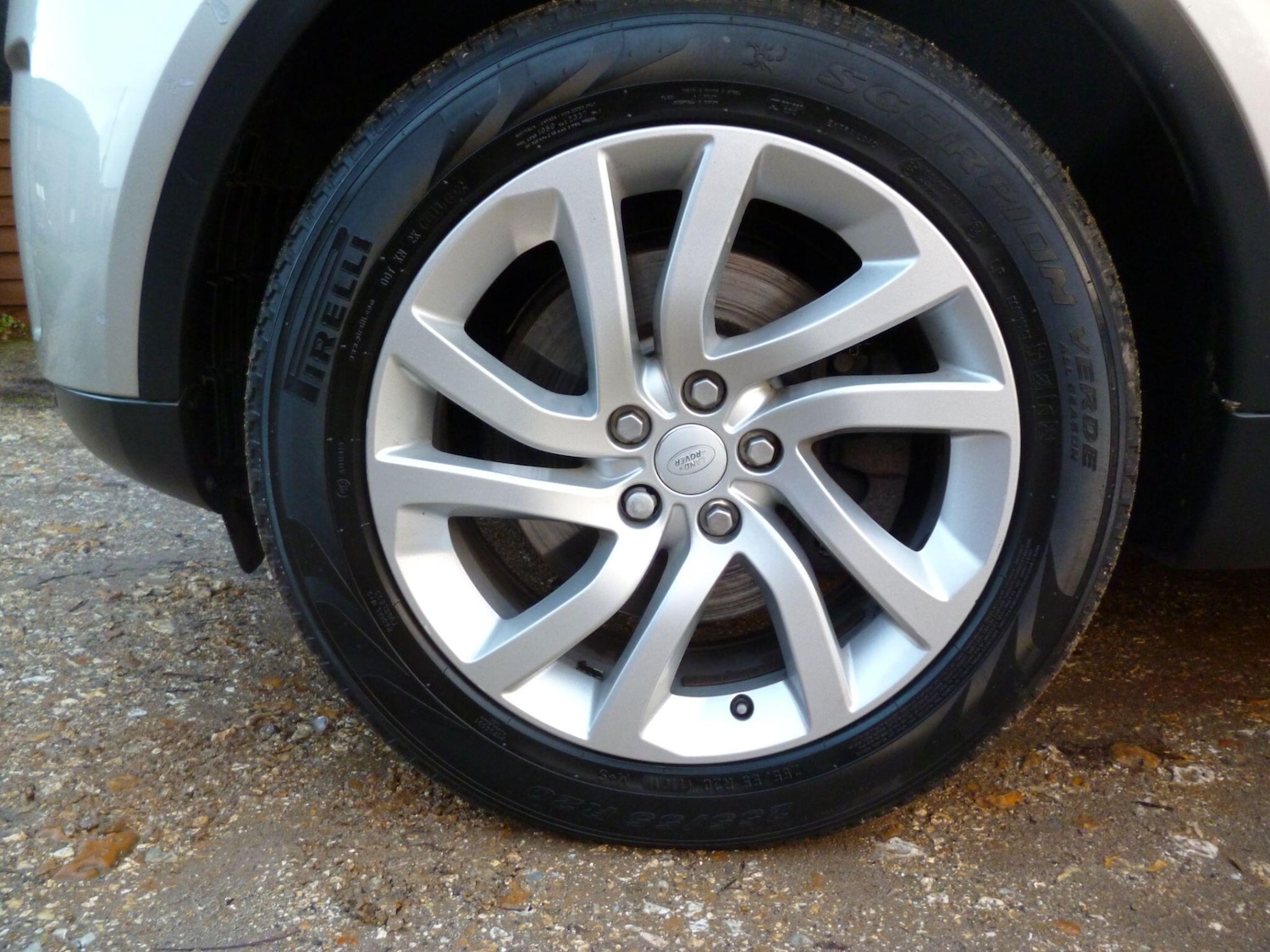 Used Land Rover Discovery 2017 for sale - 76715206: Photo 60