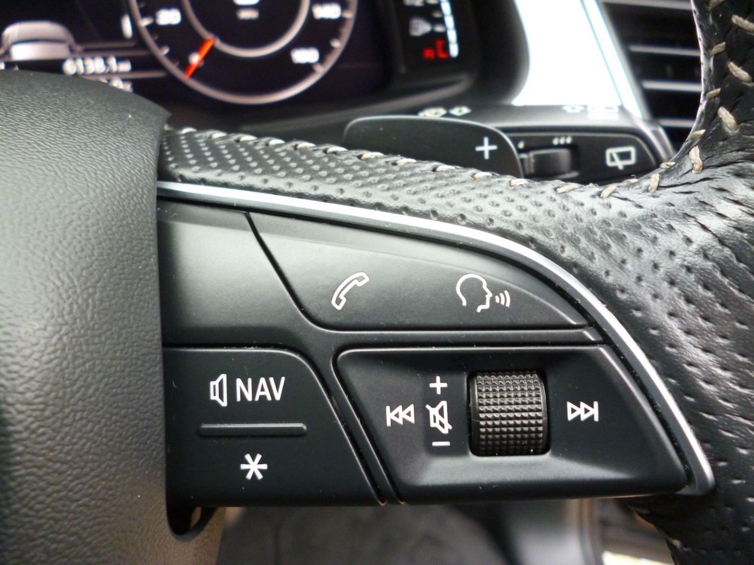 Used Audi Q7 2018 for sale - 76476514: Photo 27