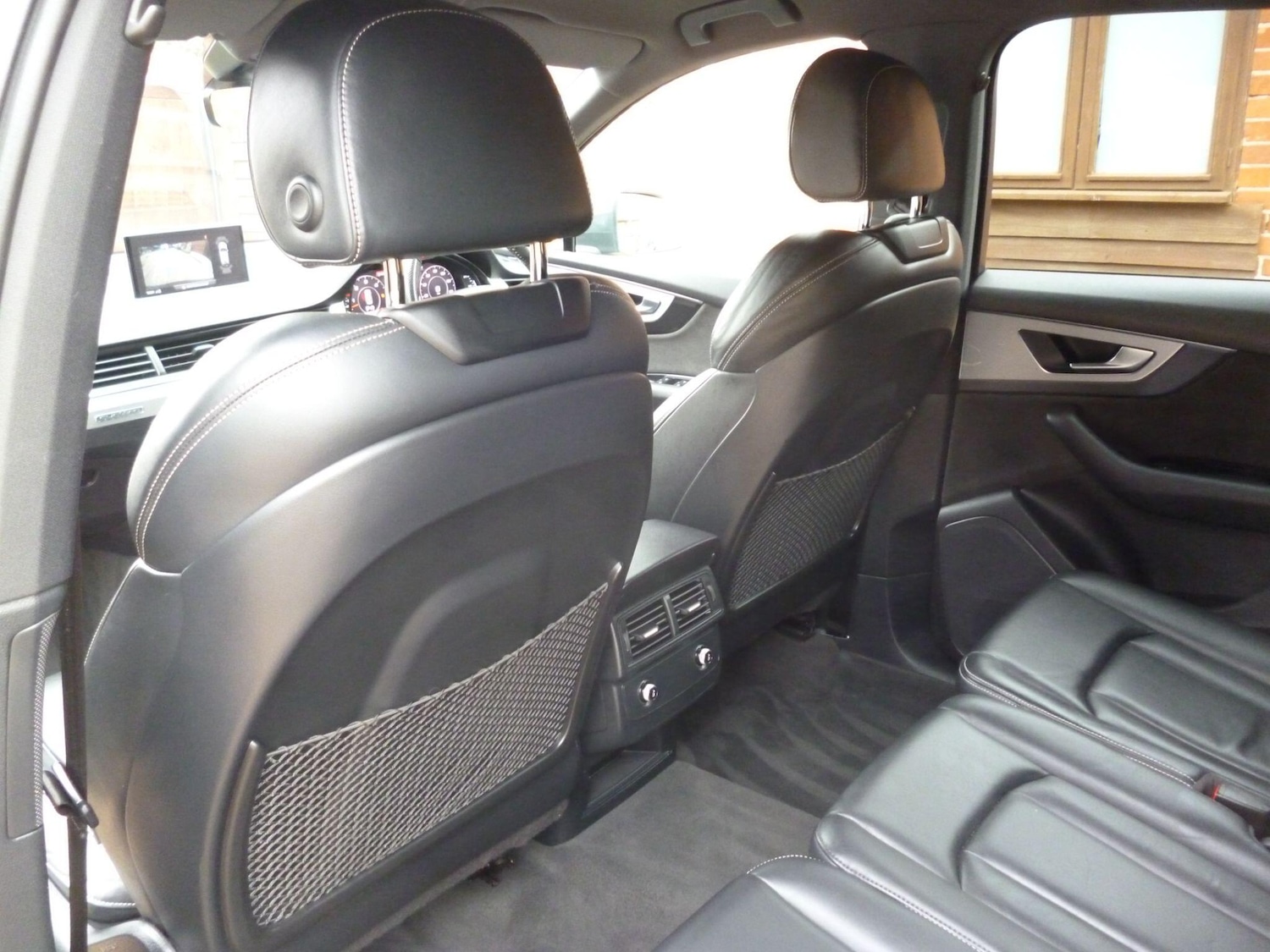 Used Audi Q7 2018 for sale - 76476514: Photo 43