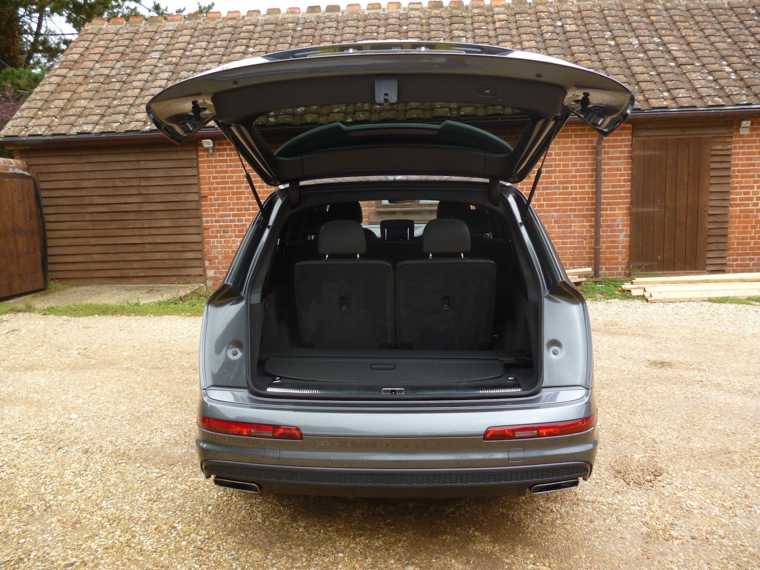 Used Audi Q7 2018 for sale - 76476514: Photo 47