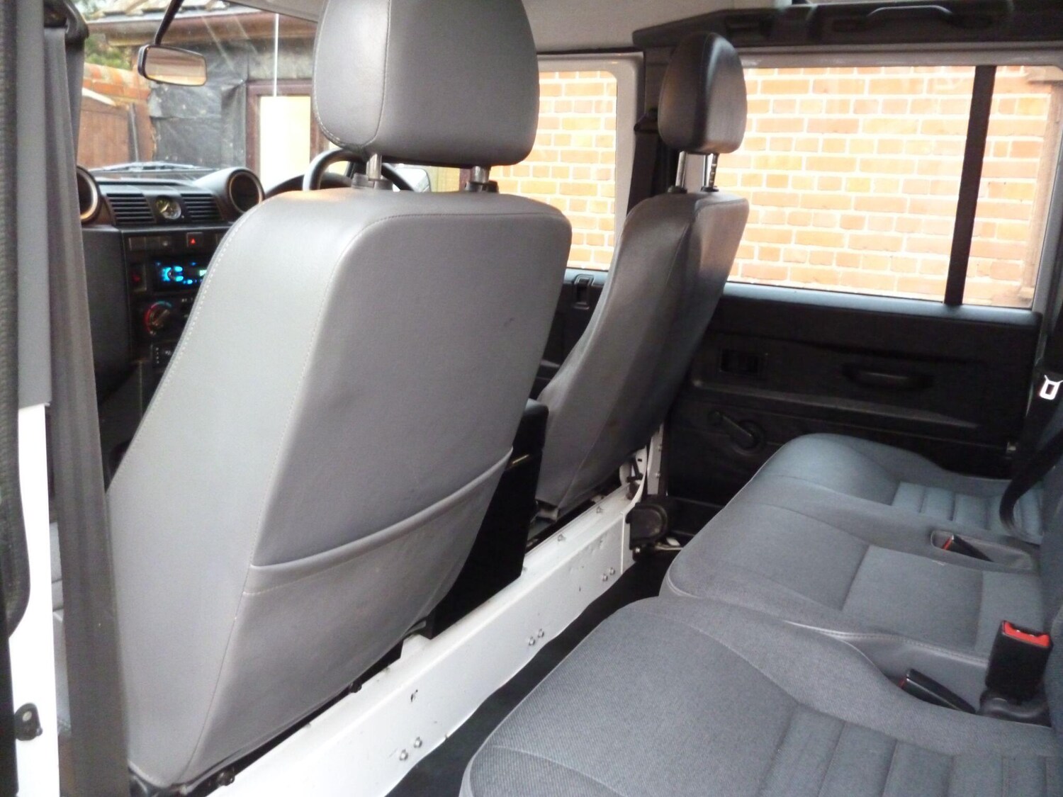 Used Land Rover Defender 110 2012 for sale - 76913722: Photo 22