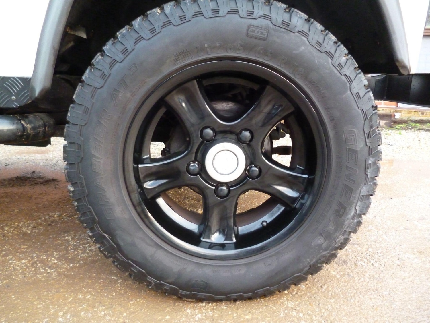 Used Land Rover Defender 110 2012 for sale - 76913722: Photo 32