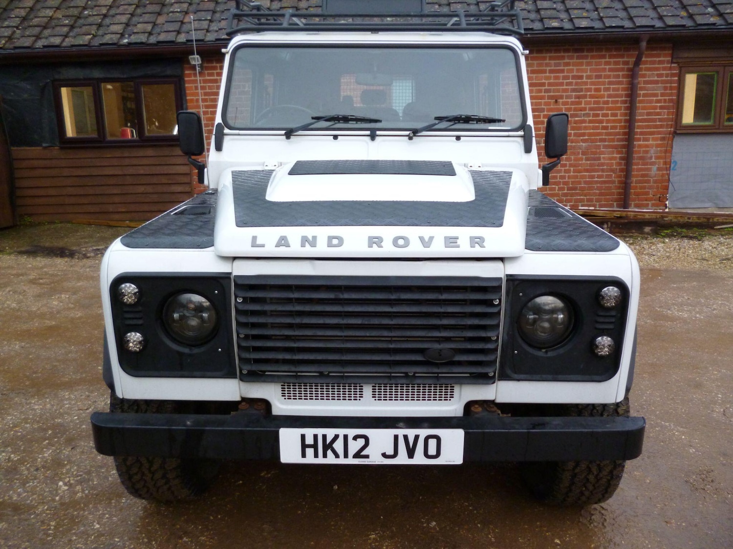 Used Land Rover Defender 110 2012 for sale - 76913722: Photo 5