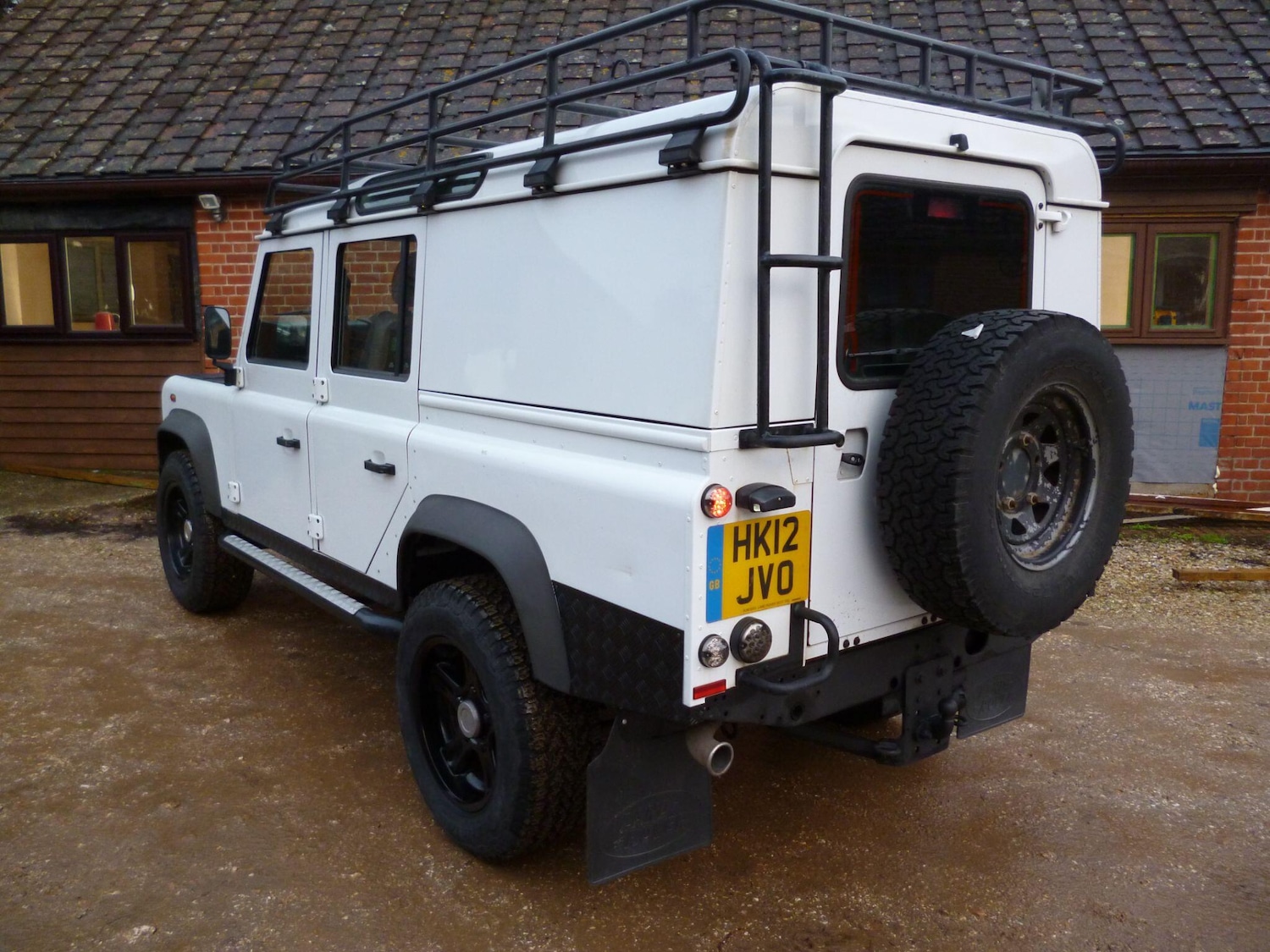 Used Land Rover Defender 110 2012 for sale - 76913722: Photo 7