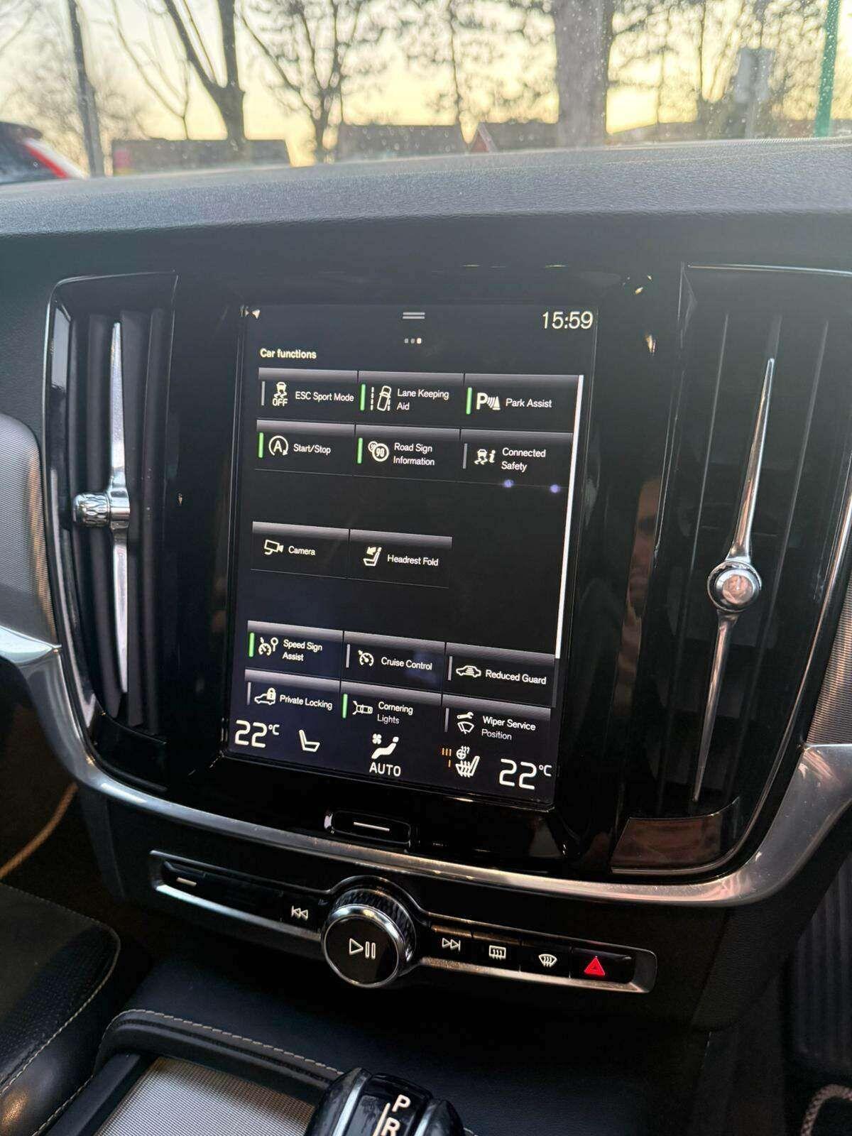 Used Volvo V90 2017 for sale - 76935916: Photo 17