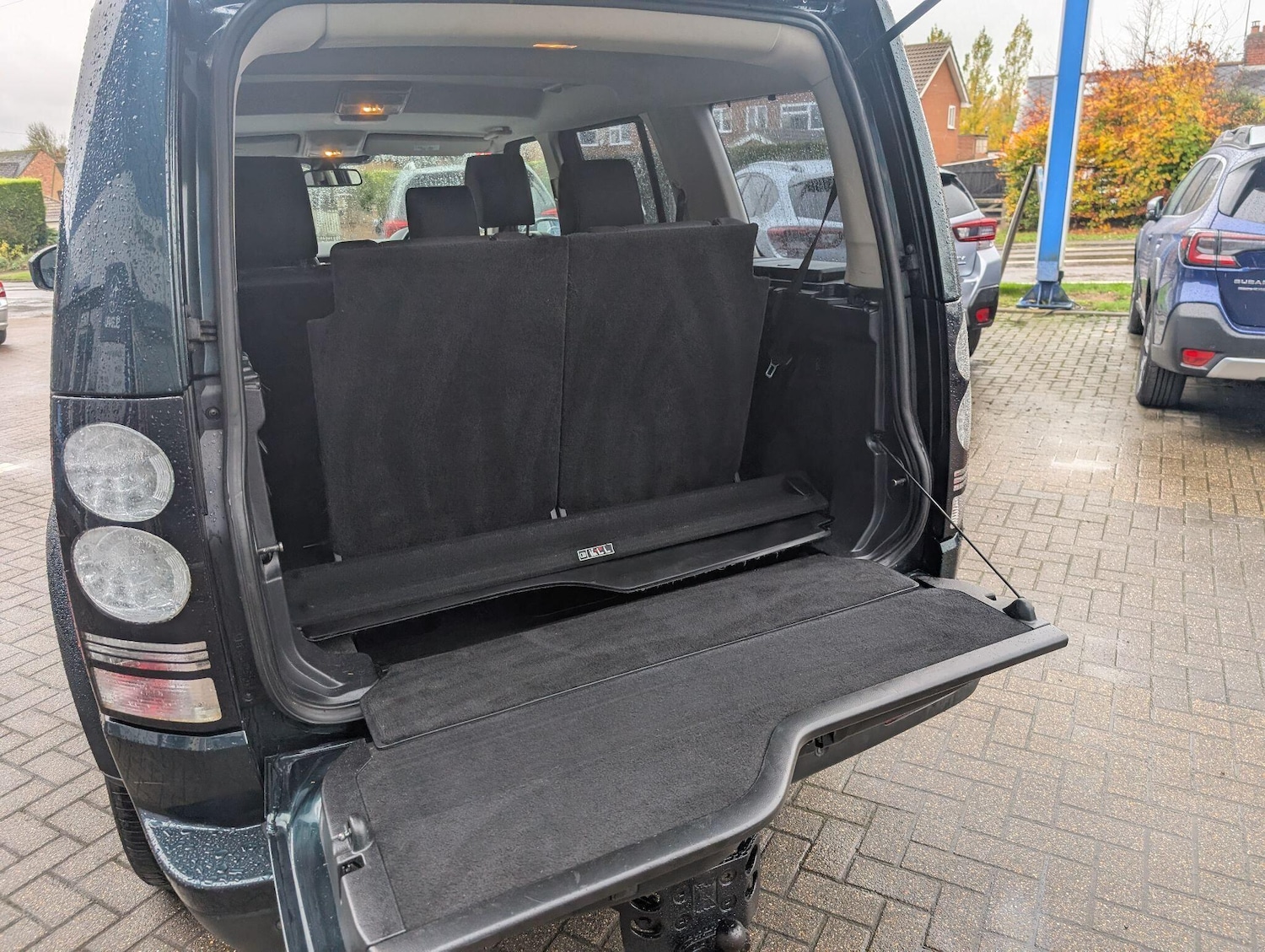 Used Land Rover Discovery 4 2015 for sale - 76976181: Photo 10