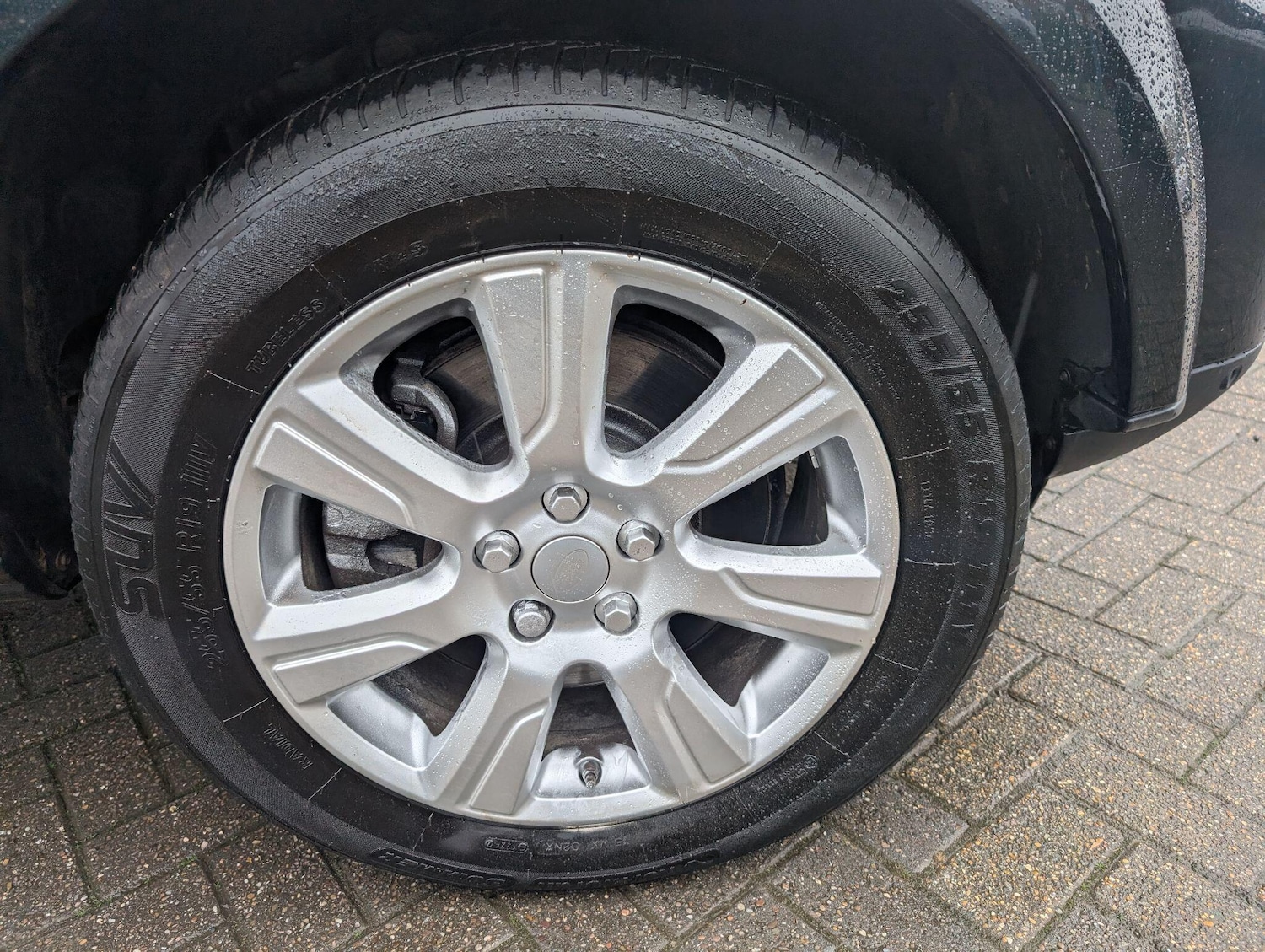 Used Land Rover Discovery 4 2015 for sale - 76976181: Photo 13