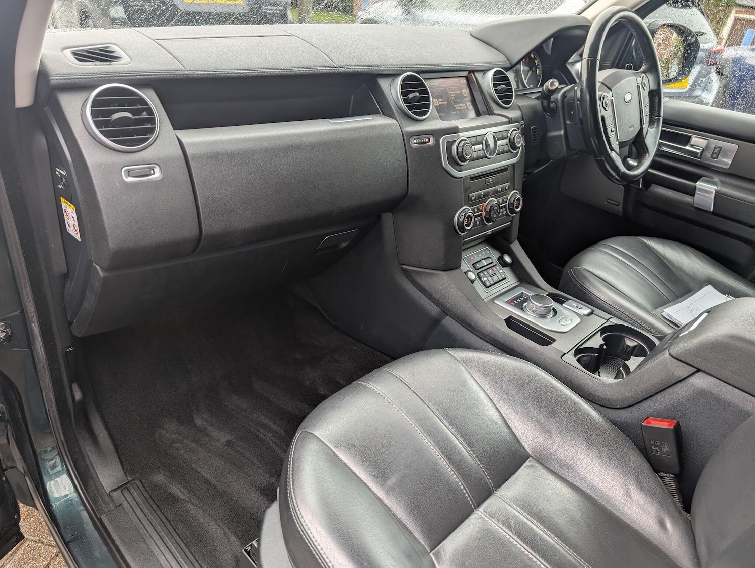 Used Land Rover Discovery 4 2015 for sale - 76976181: Photo 5