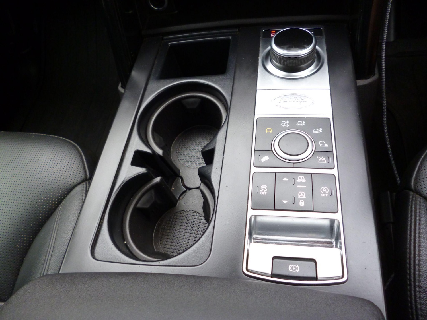 Used Land Rover Discovery 2019 for sale - 76476500: Photo 24