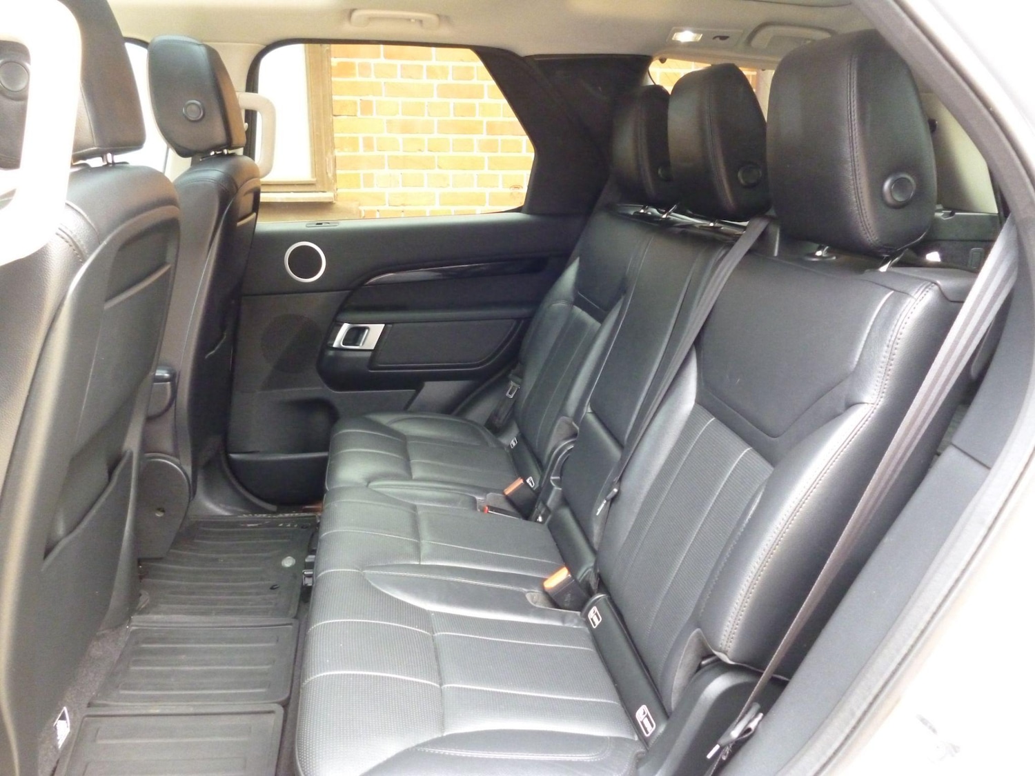 Used Land Rover Discovery 2019 for sale - 76476500: Photo 49