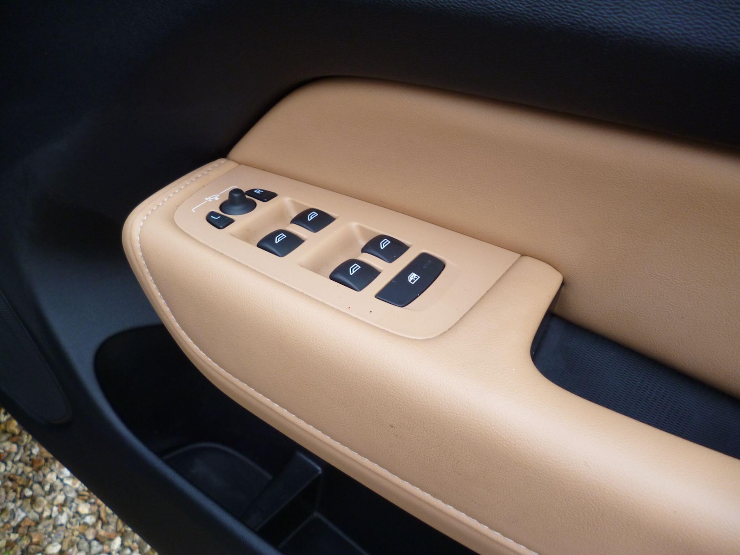 Used Volvo XC60 for sale - 77658824: Photo 17