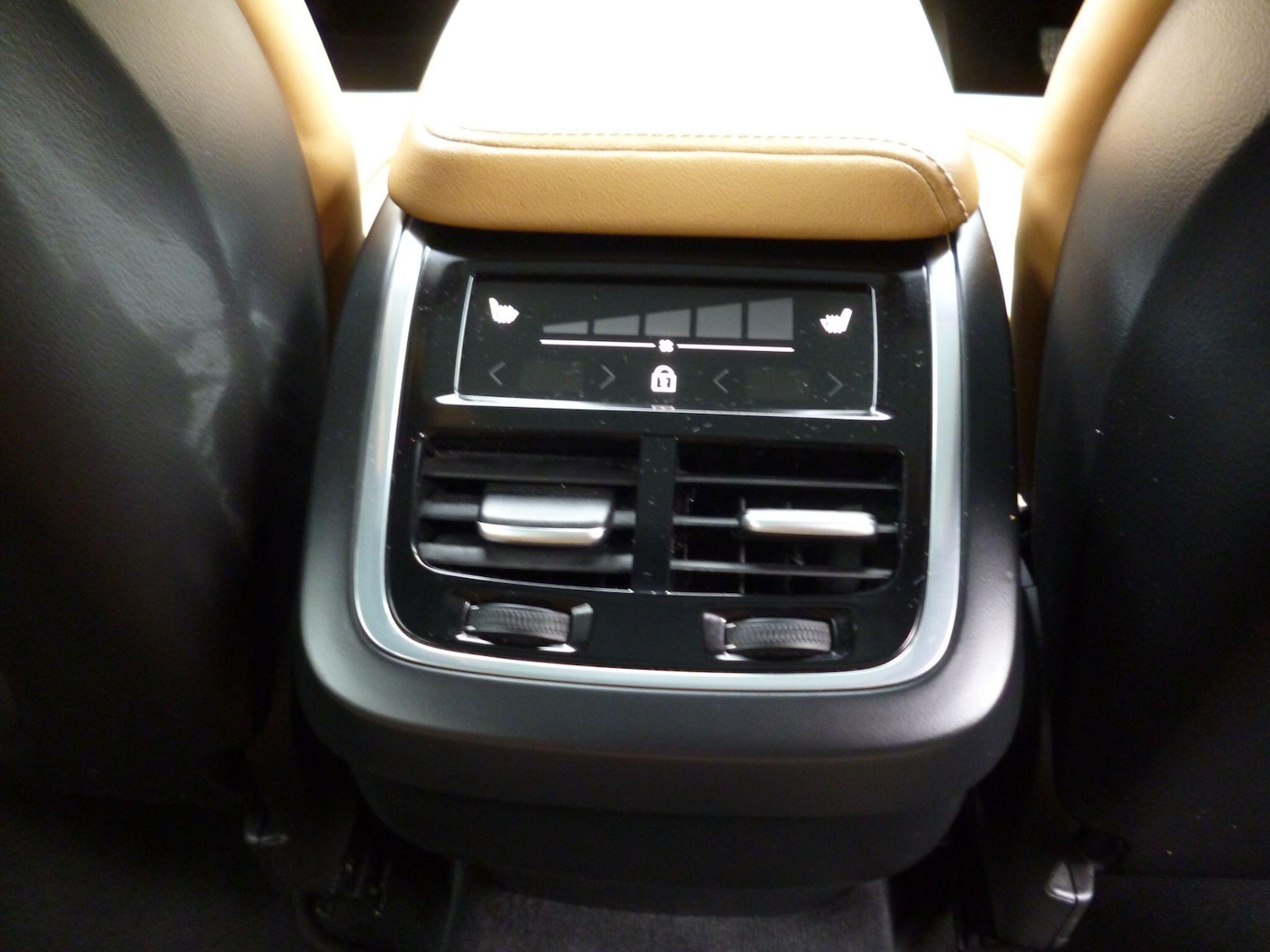 Used Volvo XC60 for sale - 77658824: Photo 20