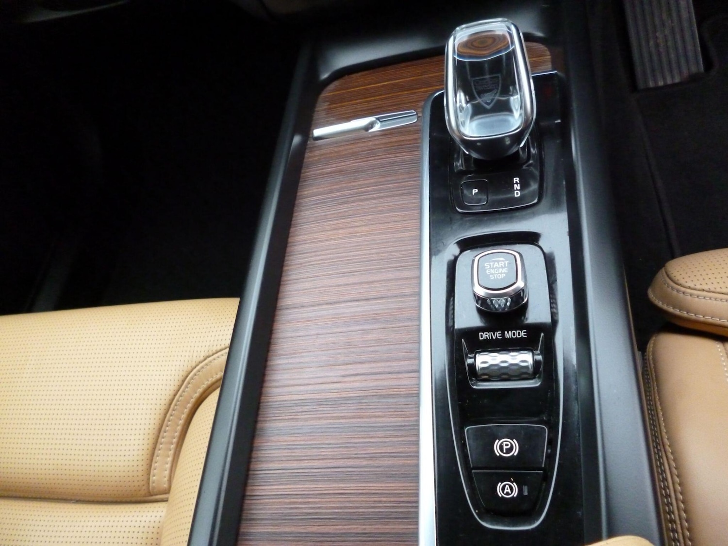 Used Volvo XC60 for sale - 77658824: Photo 23