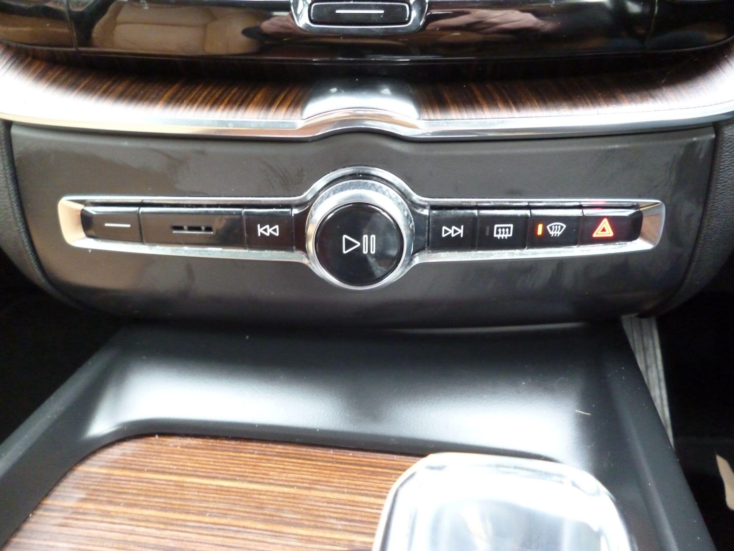 Used Volvo XC60 for sale - 77658824: Photo 24