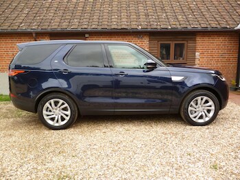 Used Land Rover Discovery 2019 for sale - 78972007: Photo