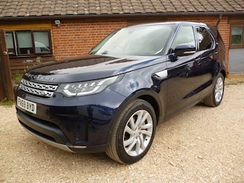Used Land Rover Discovery 2019 for sale - 79268904: Photo