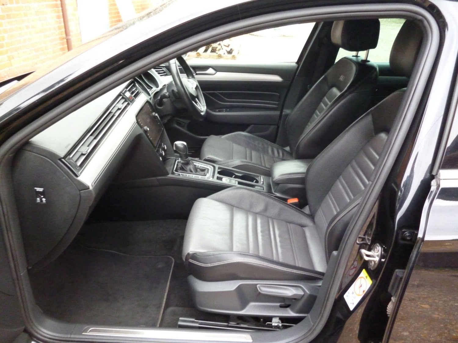 Used Volkswagen Passat 2020 for sale - 77215538: Photo 23