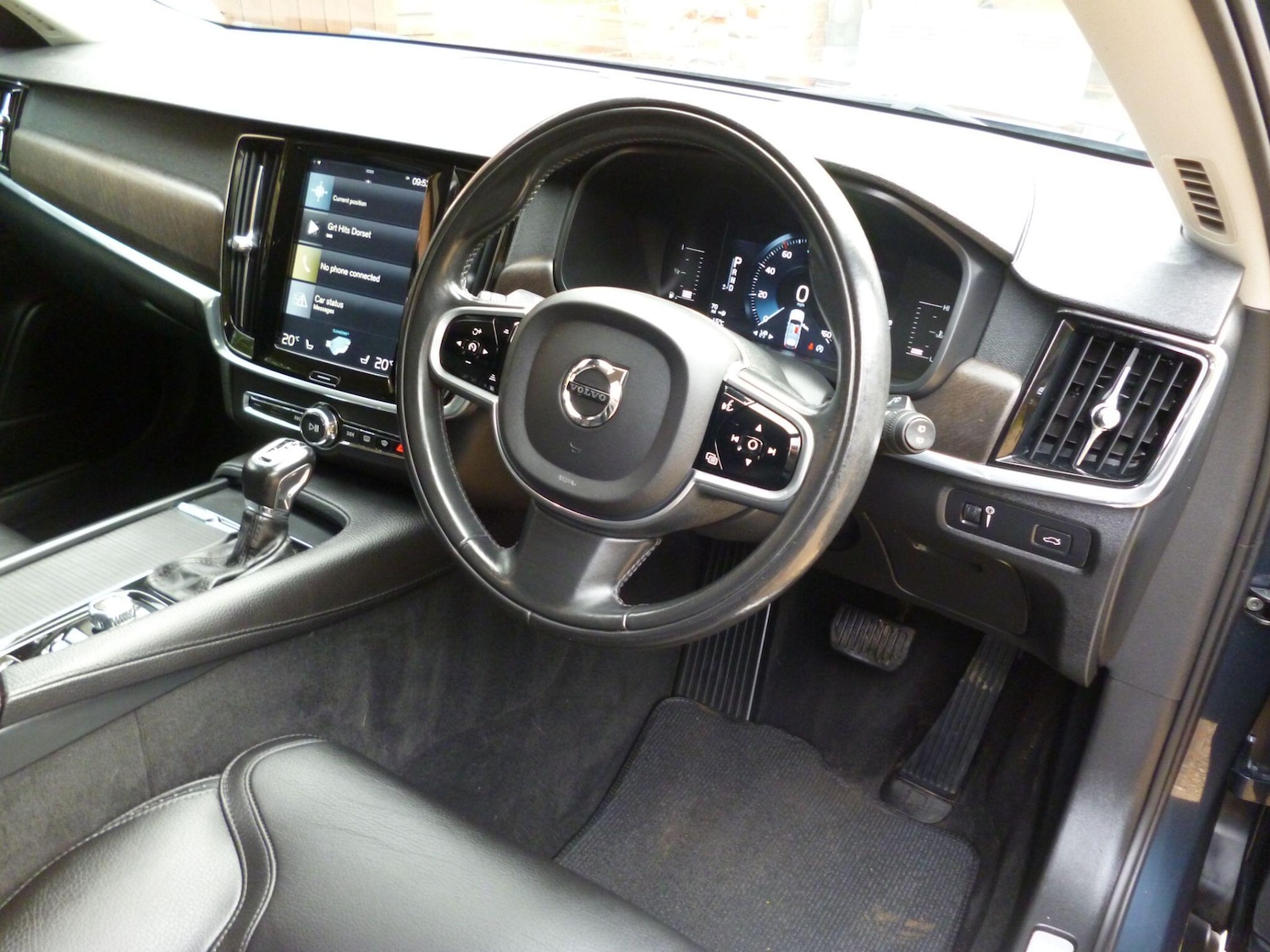 Used Volvo V90 2017 for sale - 76476513: Photo 13