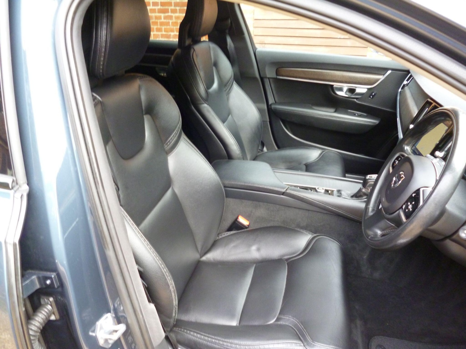 Used Volvo V90 2017 for sale - 76476513: Photo 14