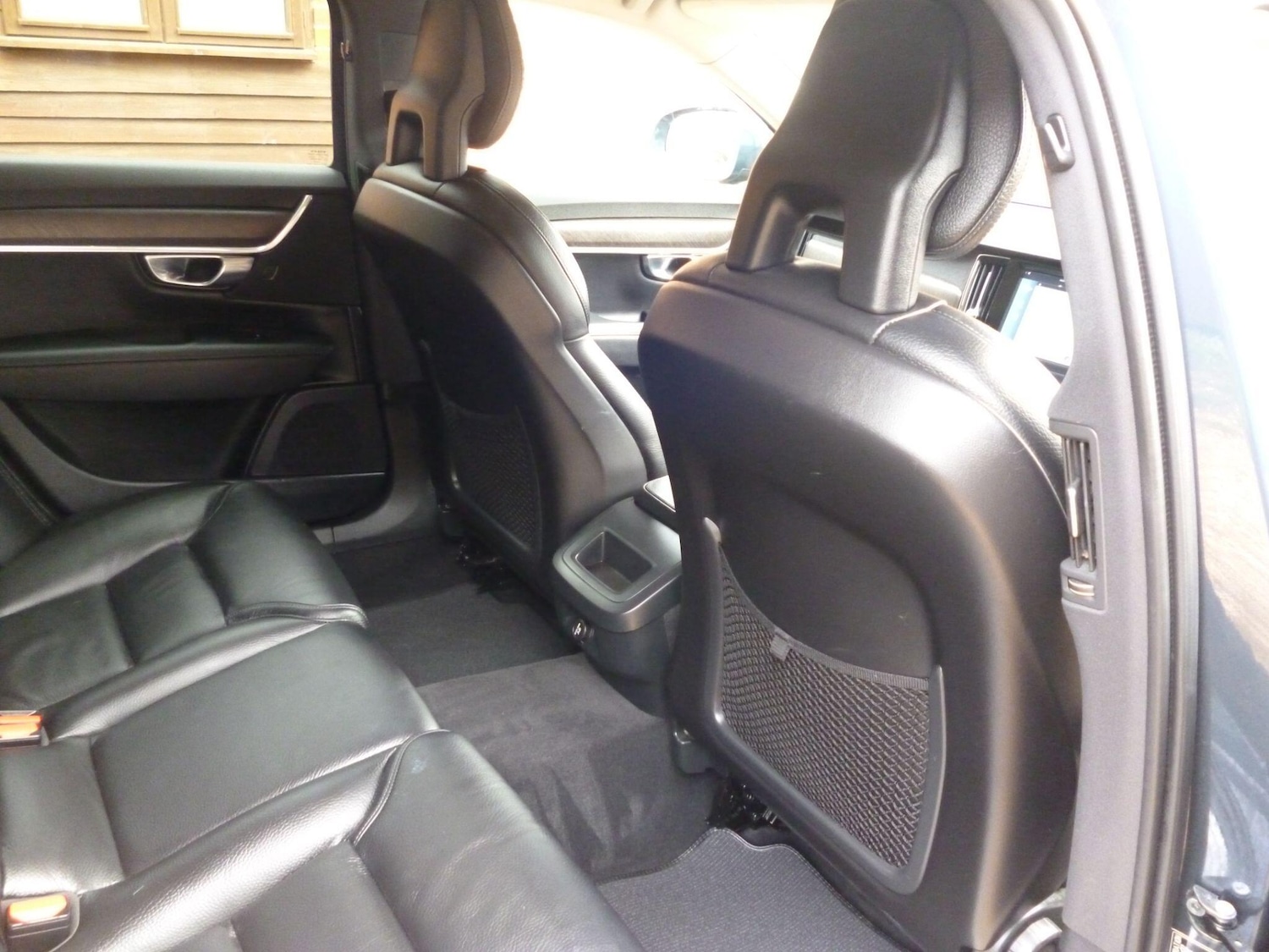 Used Volvo V90 2017 for sale - 76476513: Photo 17