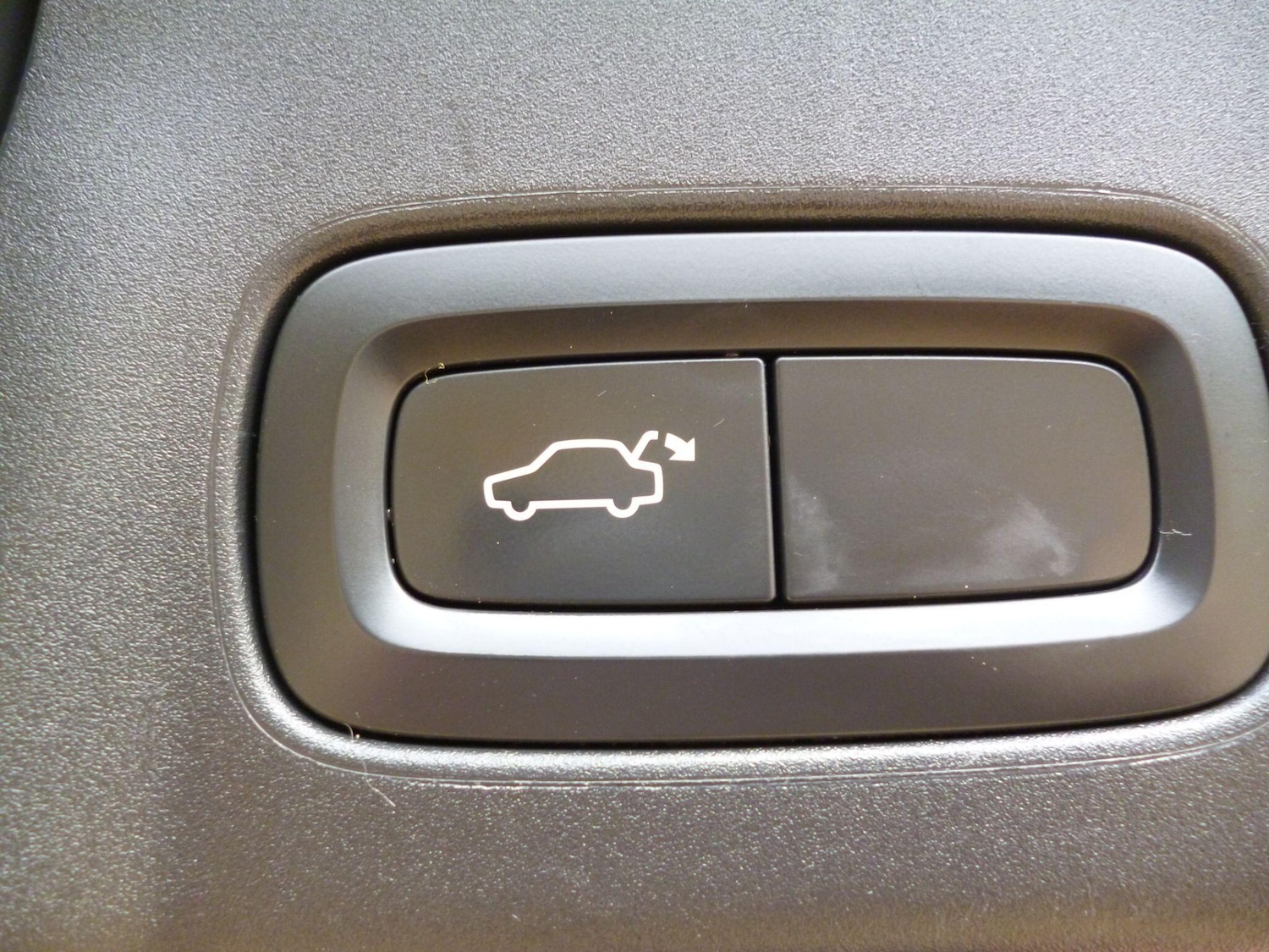 Used Volvo V90 2017 for sale - 76476513: Photo 37