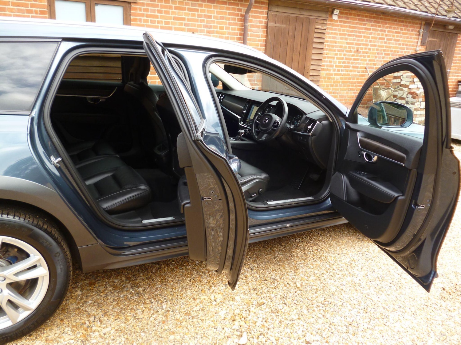 Used Volvo V90 2017 for sale - 76476513: Photo 48