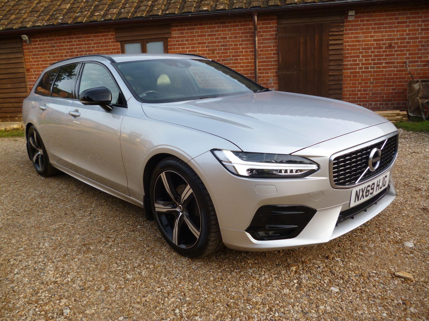 Used Volvo V90 2020 for sale - 76476491: Photo 1