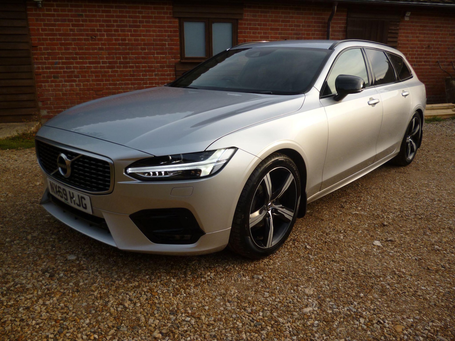 Used Volvo V90 2020 for sale - 76476491: Photo 3