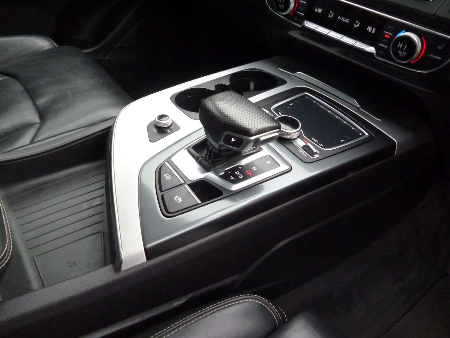 Used Audi Q7 2017 for sale - 76550146: Photo 15