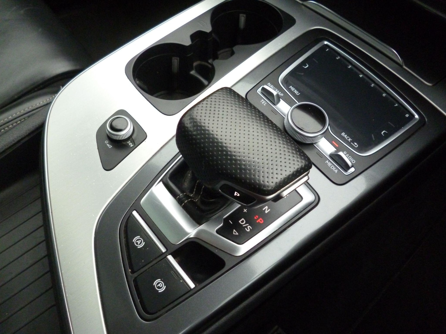 Used Audi Q7 2017 for sale - 76550146: Photo 16