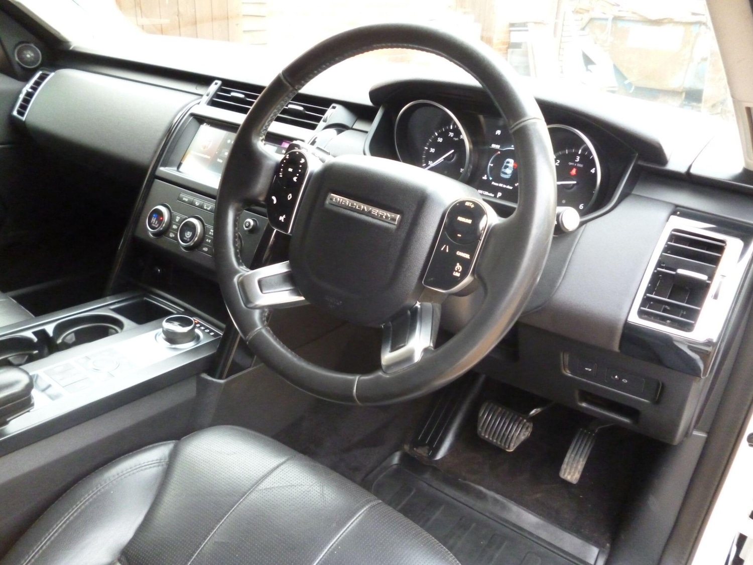 Used Land Rover Discovery 2019 for sale - 76476505: Photo 13