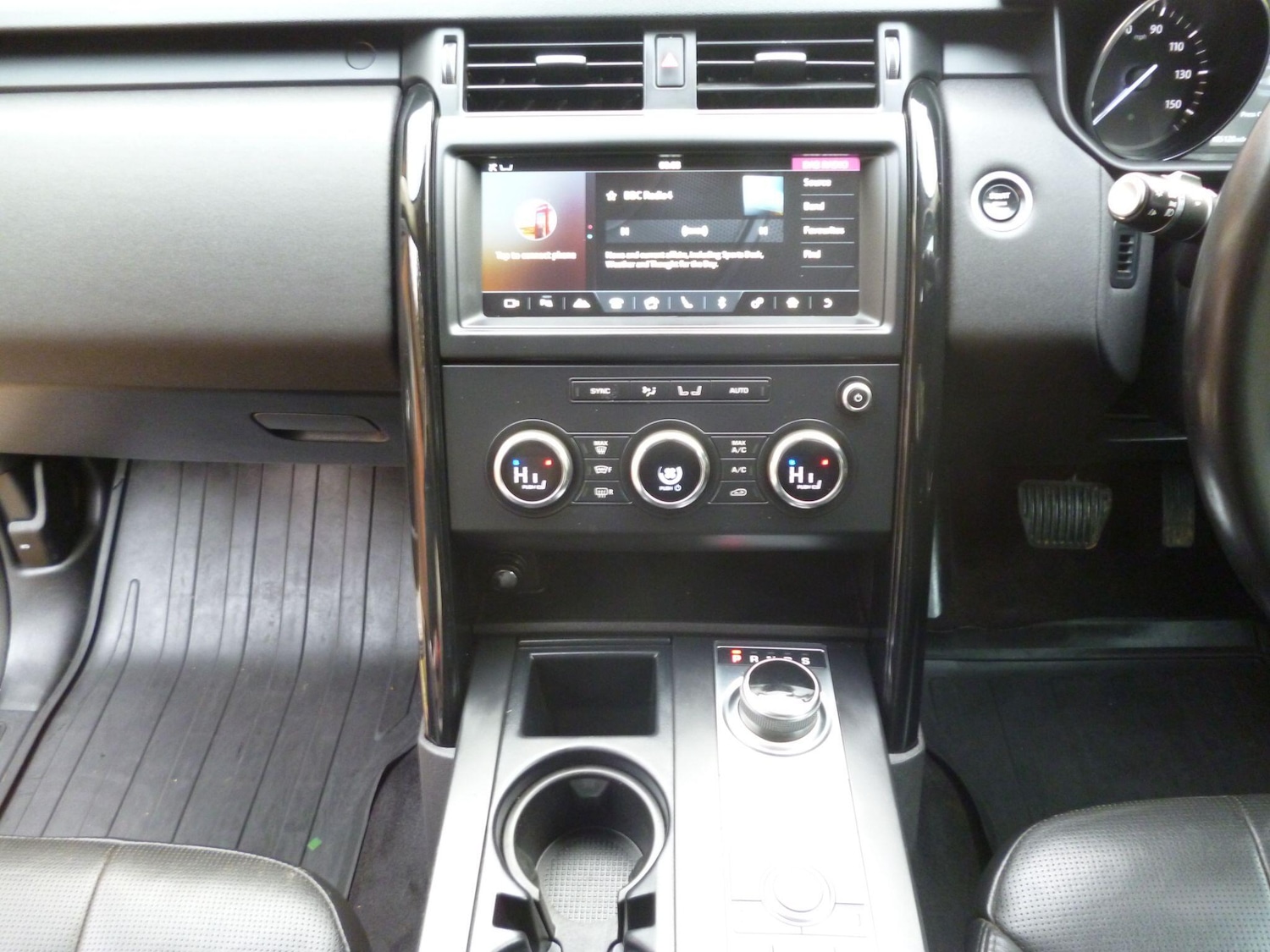 Used Land Rover Discovery 2019 for sale - 76476505: Photo 16